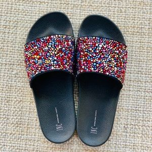 INC Peymin2 Pool Slides